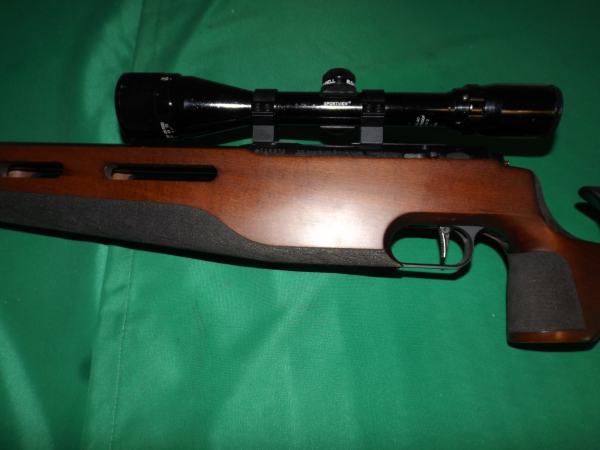 Kleinkalibergewehr der Spitzenklasse Anschütz mit ZF